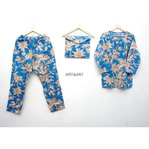 Conjunto de Pijamas Elegantes para Mujer, Estampado Floral, 100% Algodón, Transpirable, Manga Larga, Cuello Redondo, Ropa de Dormir Informal para Primavera y Verano - Product Image 1