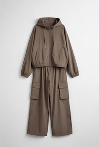 Ensemble de survêtement à capuche pour femmes, couleur unie, pantalon long, fermeture éclair sur le devant, respirant, décontracté, vêtements d'automne avec poches latérales - Product Image 2