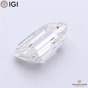 Diamant de 2,00 carats, couleur E, clarté VVS1, taille émeraude, certifié IGI, cultivé en laboratoire CVD, parfait pour une bague haut de gamme - Product Image 6