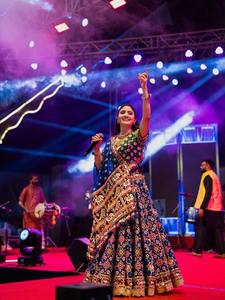 Women's <b>Reversible</b> Cotton Lehenga Choli with Dupatta Modern Ethnic Floor-Length Quick Dry <b>Dress</b> for Navratri - Product Image 2