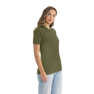 เสื้อยืดสีเขียวมะกอกพรีเมียมแบบยูนิเซ็กซ์ เนื้อผ้านุ่มพิเศษ ผ่านการซักก่อนส่งออก เหมาะสำหรับการสกรีนลายส่วนตัว เสื้อยืดคุณภาพระดับพรีเมียม - Product Image 6