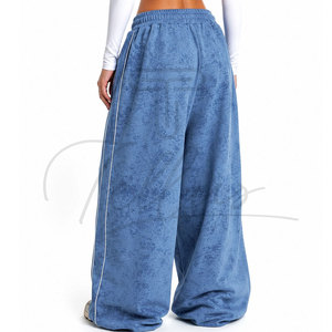 Pantalon de survêtement pour femme de haute qualité, style évasé et ample, en polaire légère, streetwear, taille élastique, poches latérales, 100% coton - Product Image 4