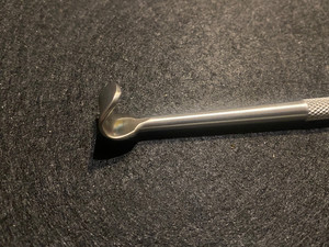 Retractor de Septum Atrial Rochester, Hoja de 12 mm, Longitud Total de 5-3/4 pulgadas (14,6 cm), Herramienta Cardíaca ZETOMEDPRO - Product Image 3