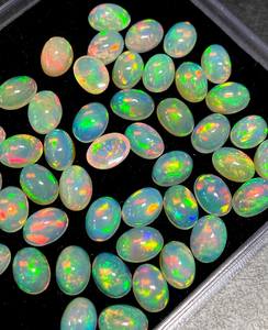 Lot de cabochons d'opale jaune éthiopienne Welo Fire Opal, pierres brutes de forme ovale, de 6x4mm à 8x10mm, pour la création de bijoux - Product Image 1