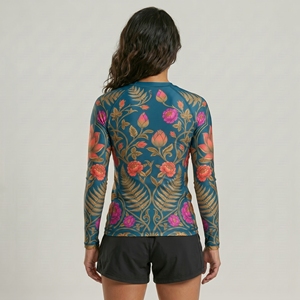 Maillots de bain unis à manches longues pour femmes, nouvelle conception, vêtements de compression, rashguard pour femmes, conception OEM - Product Image 2