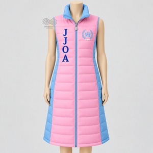 Chaleco Largo Acolchado para Mujer JJOA Jack and Jill of America, Color Azul Bebé y Rosa, Bordado, Sin Mangas, Abrigo de Invierno, Venta al Por Mayor Personalizada - Product Image 1
