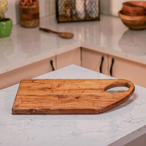 Planche à découper en bois de style ferme moderne, forme rectangulaire, épaisseur 1,5 cm, compatible lave-vaisselle, écologique, élégante, ustensile de cuisine personnalisable - Product Image 6