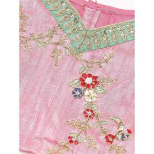 Sensacional Rosa bordado arte seda Lehenga Choli nupcial novio desgaste impresionante conjunto de boda - Product Image 2