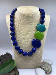 Collar de resina color marrón ámbar con discos, cuentas acrílicas planas y redondas, joyería llamativa para mujer, piezas de collar de plástico con eslabones para atar al cuello, accesorios de vestir. - Product Image 4