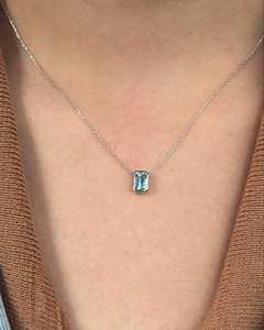 จี้สร้อยคออะความารีน ทองคำแท้ 14k ประดับเพชรทรงเหลี่ยมมรกต เพชรเลี้ยงในห้องปฏิบัติการ ดีไซน์เรียบหรู โซ่แบบเคเบิล เครื่องประดับคุณภาพสูง - Product Image 4