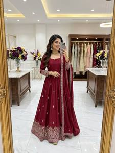 Ensemble Anarkali en coton brodé marron avec dupatta, longueur ras du sol, tenue traditionnelle indienne et pakistanaise pour femme, coupe ample - Product Image 3