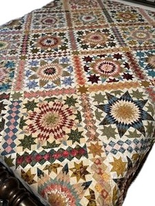 Luxury Hawaiian Ethnic Traditional Block Printed Patchwork Pattern <b>Quilts</b> Bedspread Set for Home Decoration OEM <b>Bedding</b> Set - Product Image 2