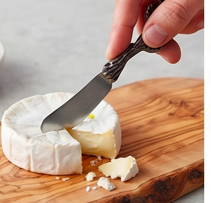 Silver Plated Cheese Set In Stainless Steel With Stylish <b>Branch</b> Handle Perfect For Elegant Dining Restaurants And Tableware Use - Product Image 6