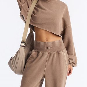 Conjunto de 2 Piezas de Felpa para Mujer, Sudadera Corta y Pantalones Holgados, Color Marrón Sólido, Ropa Casual para Todas las Temporadas, Venta al Por Mayor - Product Image 3