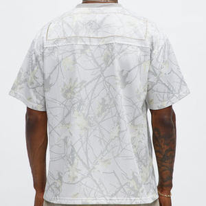 Camiseta de algodón estilo fútbol para hombre, cuello en V, manga corta, con apliques de números y gráficos, estilo urbano, venta al por mayor OEM ODM - Product Image 2