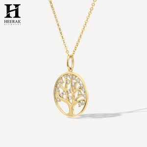 Collier pendentif personnalisé en or avec arbre de vie et cercle de diamants pour femmes - Product Image 4