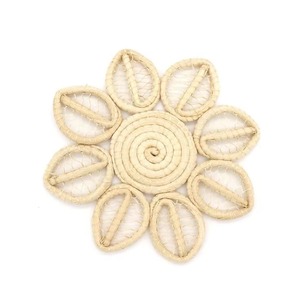 Plato Decorativo Redondo de Ratán Natural con Diseño Floral, para Accesorios de Mesa de Comedor, Venta al Por Mayor - Product Image 5