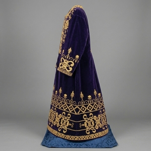 Robe de cérémonie en velours violet avec broderie en fils d'or, tenue royale traditionnelle du clergé, vêtement liturgique artisanal, vêtement de prêtre - Product Image 3