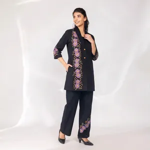 Ensemble 3 pièces en coton noir brodé pour femmes, col mandarin, motif floral, veste, camisole, pantalon, à porter toute l'année - Product Image 2