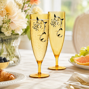 Verres à cocktail transparents en borosilicate faits à la main de 470 ml, sans plomb, coupe Martini, verres à Margarita, verrerie de bar réutilisable en gros - Product Image 1