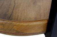 Table basse ronde en bois de manguier au design industriel moderne, durable, avec structure métallique et rangement à deux niveaux pour le salon
