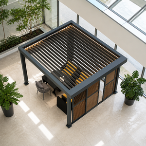 Pergola motorisée à lames orientables, imperméable, bioclimatique, avec gouttière dissimulée - Product Image 1
