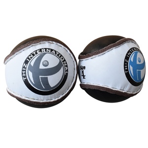 Sliotar Hurly Balls Balles de hurlement d'entraînement Sliotars de taille personnalisée Cuir GAA officiel - Product Image 3