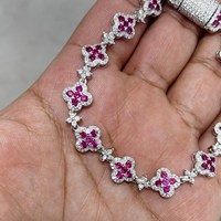 Pulsera Clover con Moissanita VVS de Corte Brillante, Pasa Prueba, Detalles Rosados, Estilo Rapper Hip Hop, Plata 925 Bañada en Oro, Moderna, Iced Dvars