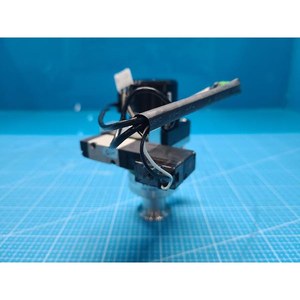 Vanne d'angle pneumatique à vide IRIE KOKEN ILV25DO, utilisée comme pièce détachée pour équipement semi-conducteur d'occasion - Product Image 5