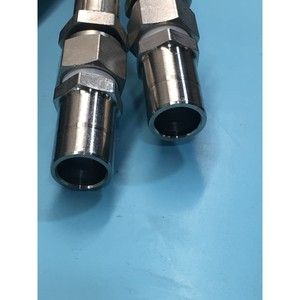 AMAT 0227-64615 75 SS Conjunto de Mangueras de Suministro y Retorno - Equipo y Piezas de Semiconductores de Confianza de Tradicción Global - Product Image 1