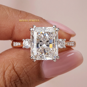 Bague en Moissanite à Trois Pierres Taille Radiant en Argent Plaqué Or Rose, Bijou de Fiançailles Nuptial - Product Image 3