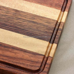 Planche à découper en bois fabriquée à la main par Artisan Craft Planche à découper durable pour la cuisine en bois naturel - Product Image 5