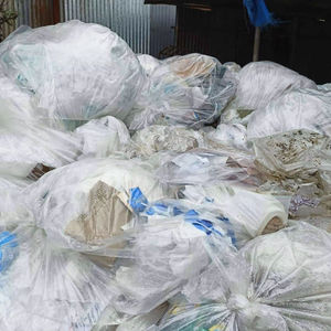 Residuos de Película Plástica LDPE, Desechos Postconsumo, Polietileno de Baja Densidad Reciclable, Materiales Ecológicos - Product Image 1