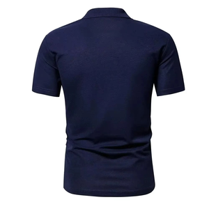 เสื้อเชิ้ตผู้ชายลำลอง ปกคอพับ ลายเรียบ พิมพ์โลโก้ได้ แห้งเร็ว ผลิตจากโพลีเอสเตอร์/คอตตอน สำหรับวัยรุ่น - Product Image 3