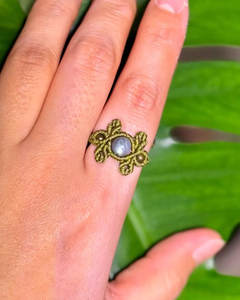Anillo de Macramé Verde Hecho a Mano con Piedra Lunar, Certificado IGI, Anillo de Compromiso Ajustable con Gema, Diseño Floral Anudado, Chapado en Oro de 14K, Joyería Unisex - Product Image 4