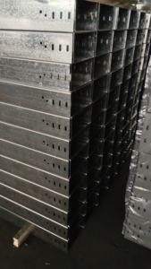 Caches-câbles ignifuges, caches-câbles de type cheminée, caches-câbles galvanisés de type plateau, caches-câbles galvanisés à chaud, caches-câbles extérieurs thermolaqués - Product Image 6