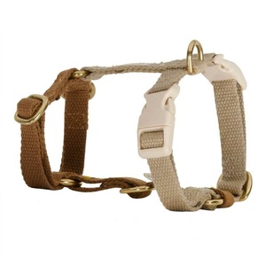 Harnais pour chien en nylon rembourré doux avec laisse assortie, fermeture à boucle réglable, imprimé animal, style sportif, bordure réfléchissante pour chiens de taille moyenne - Product Image 4