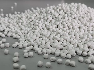 Masterbatch de remplissage PE Premium, Remplisseur de Carbonate de Calcium à Haute Teneur, Excellente Dispersion, Marque CPI Vietnam, Taux de Fluide à Chaud - Product Image 3