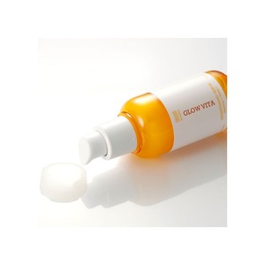 Sérum éclaircissant à la vitamine C avec mucine d'escargot et acide hyaluronique - Product Image 1
