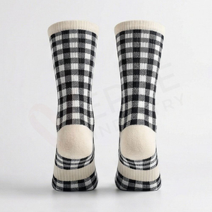 Calcetines de Hombre de Cinco Dedos Personalizados de Alta Calidad con Color y Logotipo Personalizados para Uso Invernal, Diseño Atlético Transpirable de Cinco Dedos Tejidos - Product Image 2