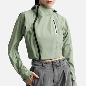 Veste Softshell imperméable de qualité pour femmes, idéale pour la course en plein air, coupe-vent, respirante et légère, fabriquée au Pakistan - Product Image 5