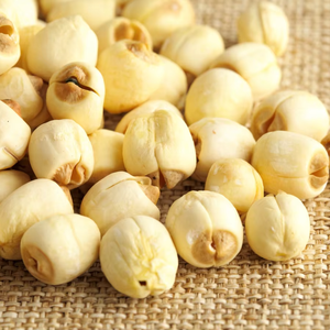 เมล็ดบัวแห้งคุณภาพสูง ราคาถูก อุดมด้วยสารอาหาร เหมาะสำหรับชงชา ดื่มหลังผสมกับน้ำ - Product Image 1