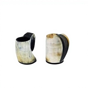 Vintage Fancy Reusable Natural Ox Horn American Style Beer Wine Mug Lightweight Eco-Friendly Bamboo Lid Camping Dishwasher Safe - Product Image 1