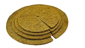 Tapis de paillage en latex et fibre de coco, idéal pour couvrir le sol autour des plantes en protection, écologique et 100% biodégradable - Product Image 2