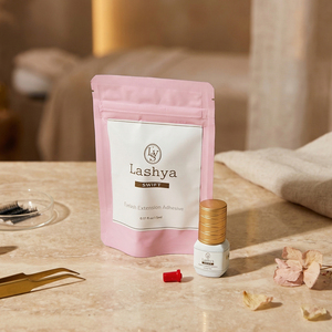 กาวต่อขนตา Lashya Swift Adhesive แห้งเร็วภายใน 0.5 วินาที ติดทนนาน 7 สัปดาห์ สำหรับมืออาชีพ ขนาด 10 มล. - Product Image 4