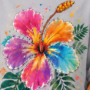 เสื้อยืดโอเวอร์ไซส์สีเทาอ่อนสำหรับผู้หญิง พิมพ์ลายดอกชบาสีสันสดใส เสื้อยืดลำลองผ้าฝ้ายสำหรับฤดูร้อน รับผลิตแบบ OEM ODM ขายส่ง - Product Image 6
