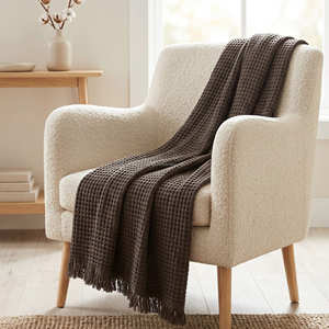 Plaid de canapé en coton gaufré contemporain avec finition texturée douce pour une décoration intérieure minimaliste moderne - Product Image 1