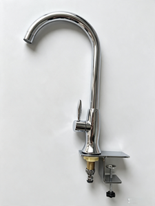 Robinet d'eau métallique fixe pour tuyau d'arrosage avec adaptateur rapide pour camping, montage sur table, utilisation extérieure - Product Image 3