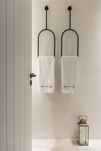 Porte-serviettes mural ondulé créatif en métal, support de serviettes de salle de bain moderne, accessoires d'intérieur, porte-serviettes ondulé doré mural - Product Image 2