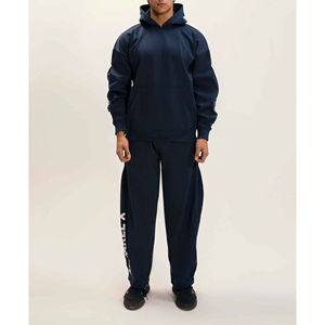 Conjunto Deportivo Clásico de Terciopelo para Hombre con Estilo Moderno y Comodidad Cálida - Product Image 1